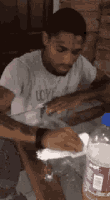 C68EC9B7-C41E-40E9-AD13-75B25E7715F7.gif