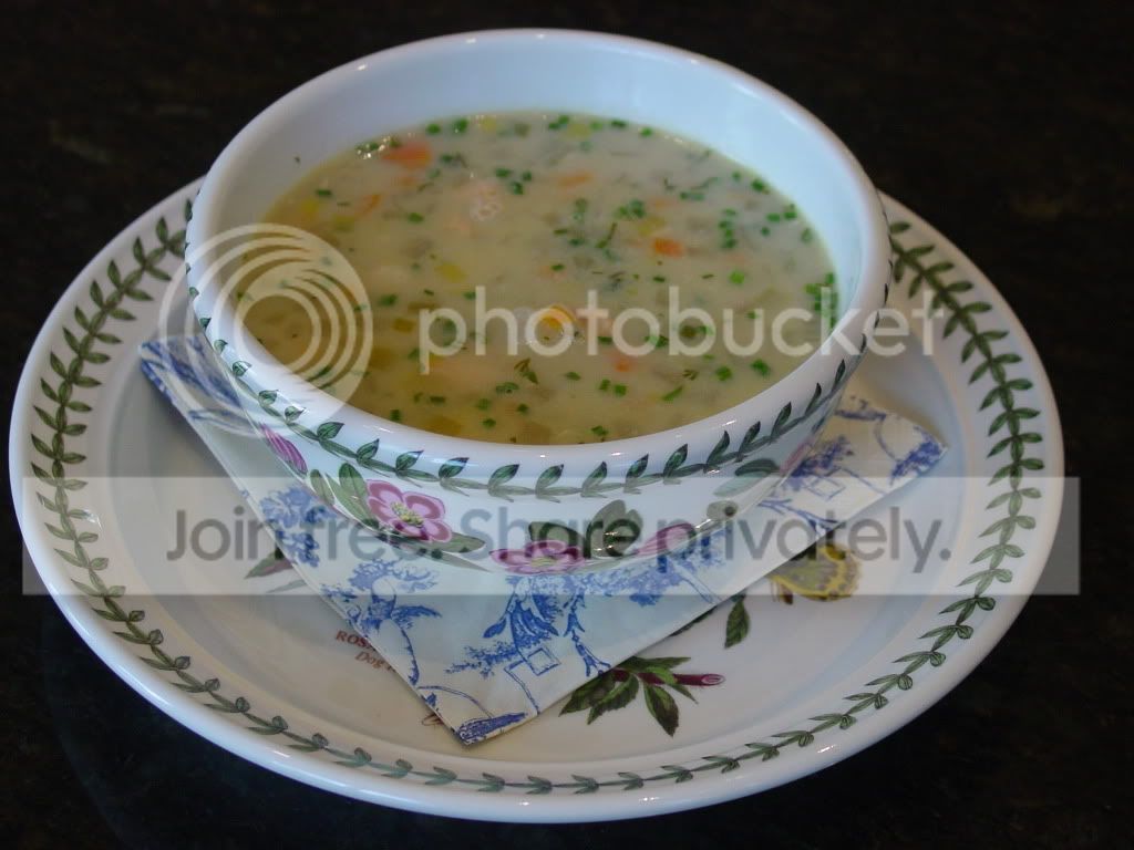 seafoodchowderlarge.jpg
