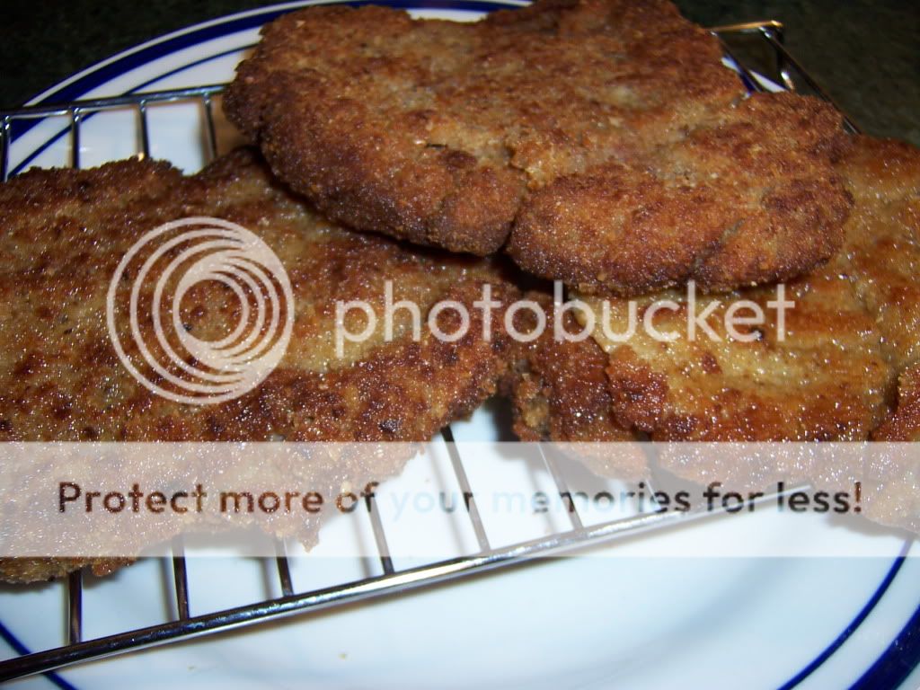 ckn-fried-steak-breadedcooked.jpg