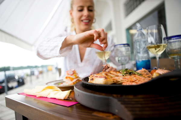 woman-eating-fish.jpg