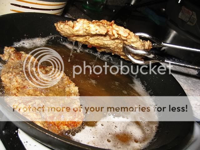 -frying-chicken-fried-steak.jpg