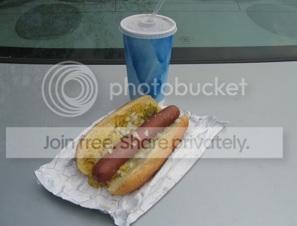 CostcoHotDog1-1.jpg