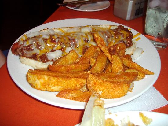 chili-cheese-dog.jpg