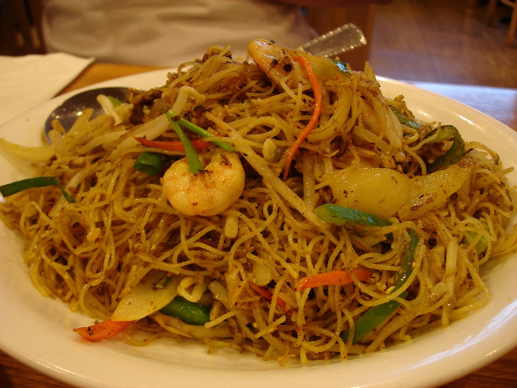 050609-little-village-singapore-noodles.jpg